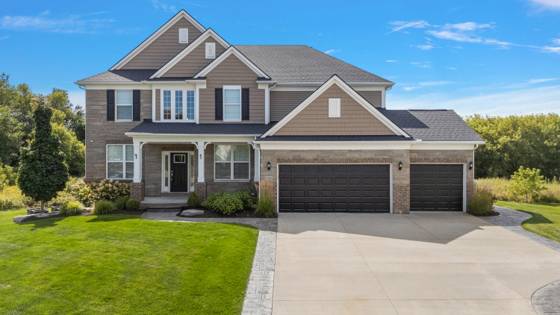 2354 Findley Circle, Lake Orion, MI 48360 photo 2