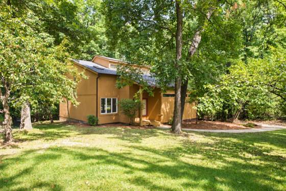 1044 Sunset Road, Ann Arbor, MI 48103 photo 2