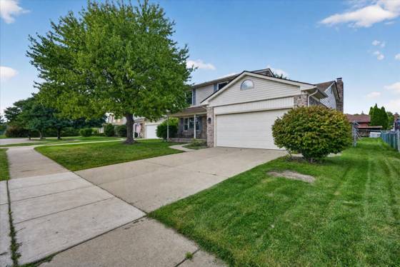44236 Kingsley Court, Canton, MI 48187 photo 3
