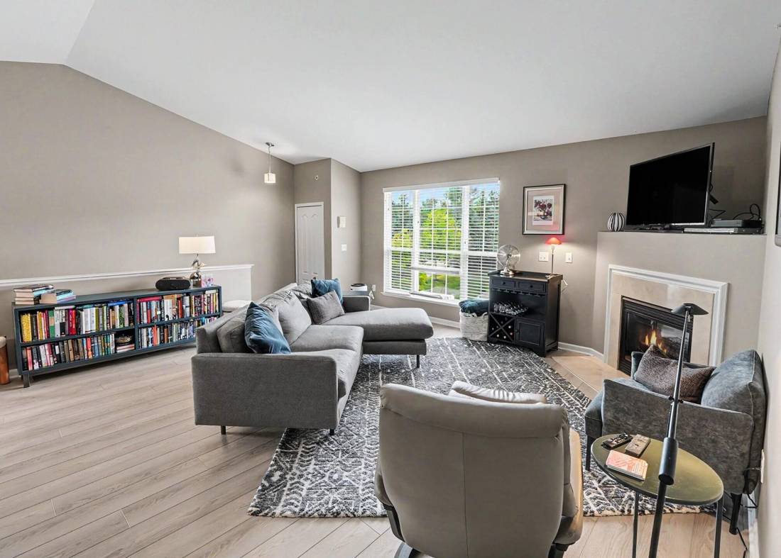 404 Riversedge Drive, Saline, MI 48176
