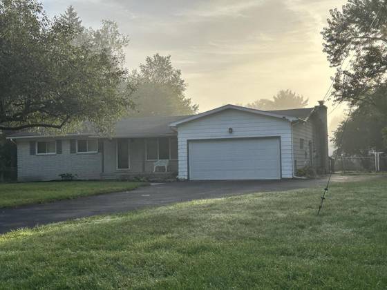 5168 Woodcliff Drive, Flint, MI 48504 photo 2