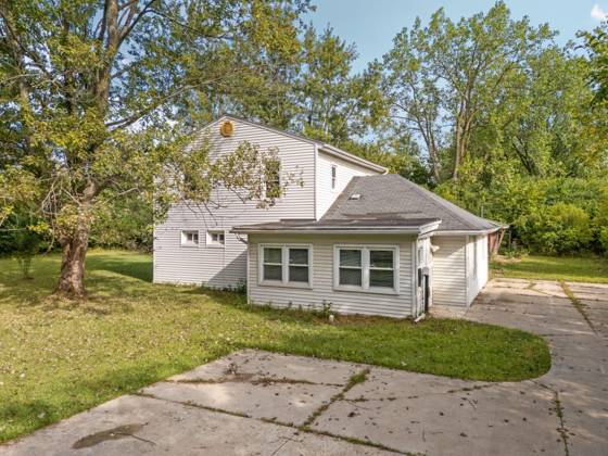 43650 Ecorse Road, Belleville, MI 48111 photo 3