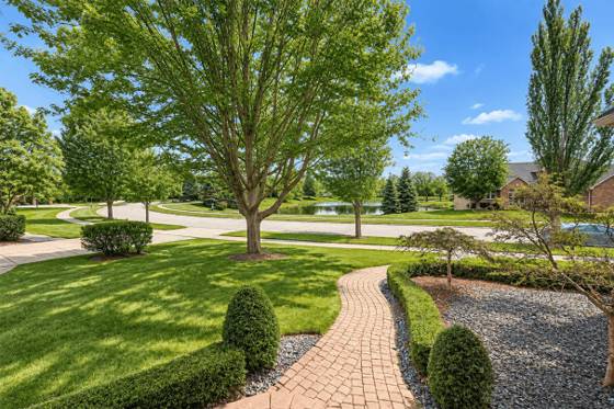 56360 Kirkridge Trail, Shelby Twp, MI 48316 photo 2