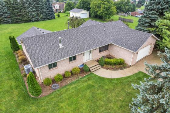 9083 Warner Road, Saline, MI 48176 photo 2