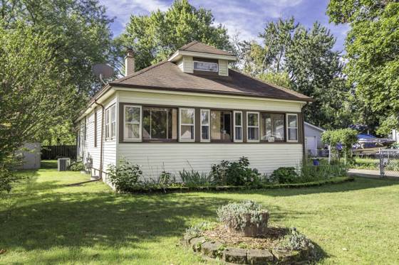 938 Parkwood Avenue, Ypsilanti, MI 48198 photo 2