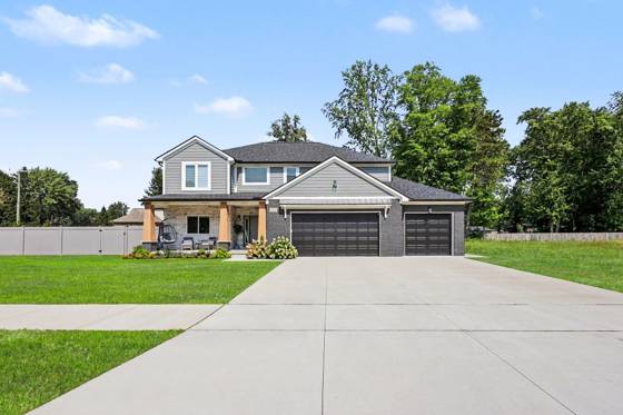 29101 Brooke Meadows Court #20, Chesterfield, MI 48047 photo 2