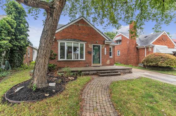 15106 White Avenue, Allen Park, MI 48101 photo 2
