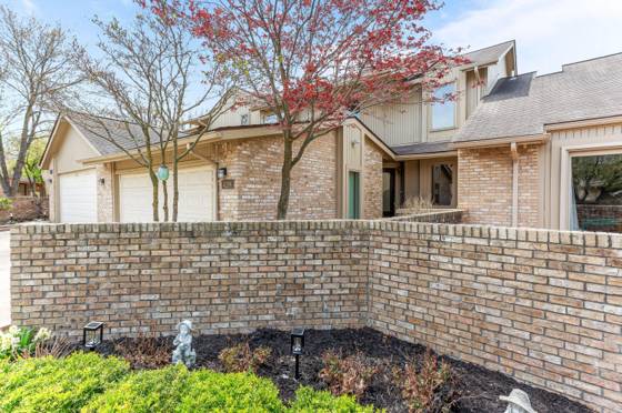 4291 Foxpointe Drive #53, West Bloomfield, MI 48323 photo 4