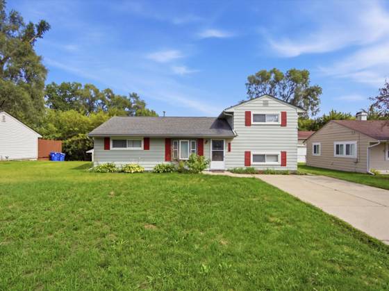 289 S Williams Lake Road, Waterford, MI 48327 photo 4
