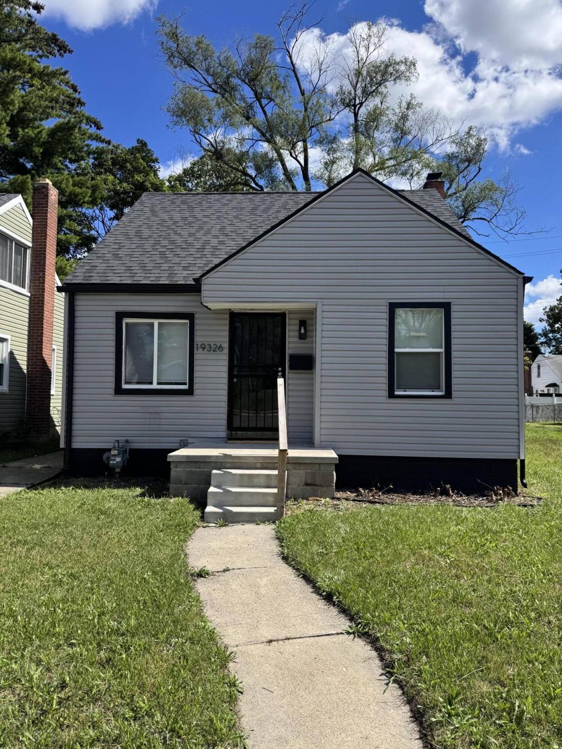 19326 Asbury Park, Detroit, MI 48235