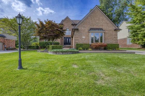 3972 Greenwood Street, Rochester Hills, MI 48309 photo 4