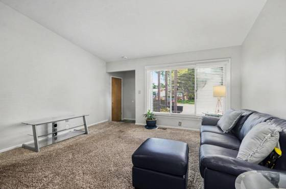 22848 Saint Joan Street, Saint Clair Shores, MI 48080 photo 5