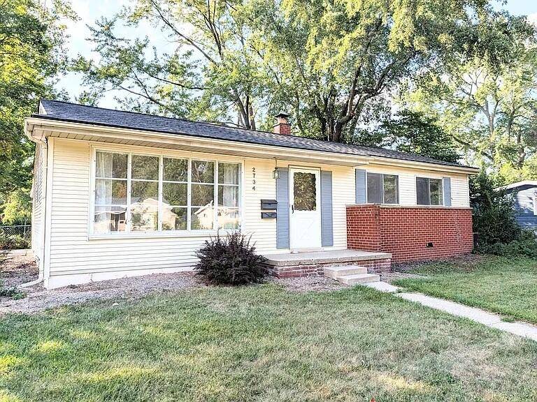 2734 Hampshire Road, Ann Arbor, MI 48104
