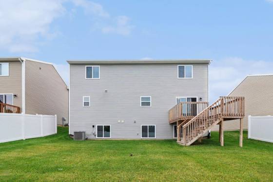 2928 Sycamore River Drive, Fowlerville, MI 48836 photo 2