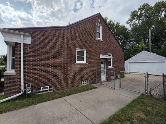 26722 W Chicago, Redford, MI 48239 photo 2