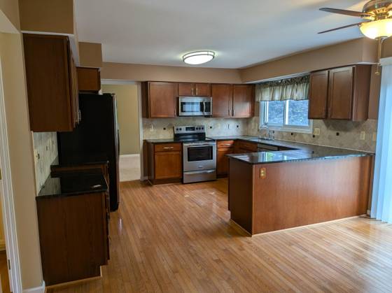 22248 N Innsbrook Drive, Farmington Hills, MI 48167 photo 4
