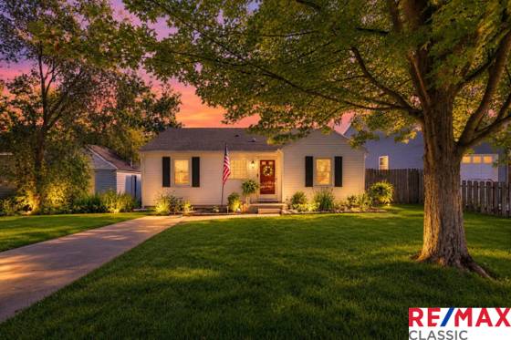 4661 Forest Avenue, Waterford, MI 48328 photo 2