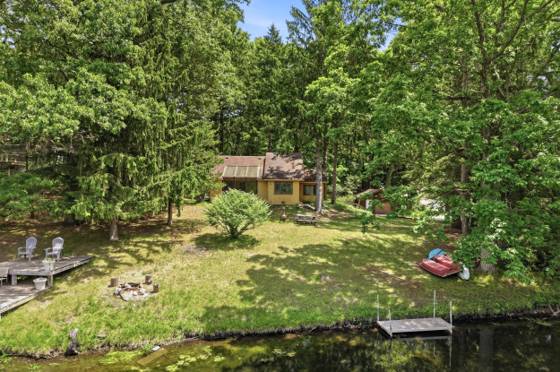 4501 Cornwell Lane, Whitmore Lake, MI 48189 photo 2