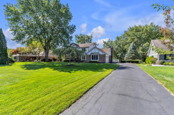 10098 Newfound Gap, Brighton, MI 48114 photo 3