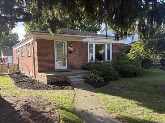 4020 Gertrude Street, Dearborn Heights, MI 48125 photo 2