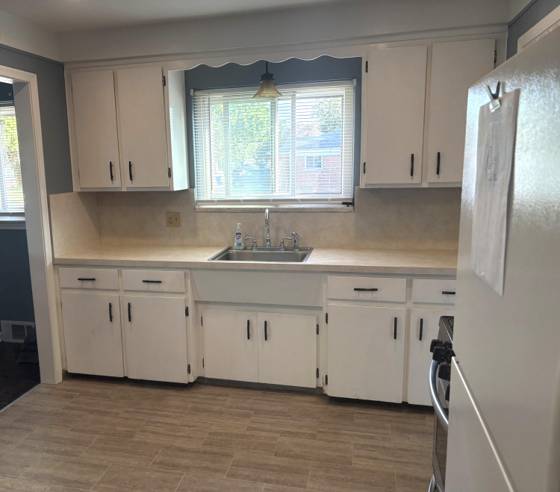 4020 Gertrude Street, Dearborn Heights, MI 48125 photo 4