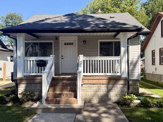 543 E Saratoga Street, Ferndale, MI 48220 photo 2