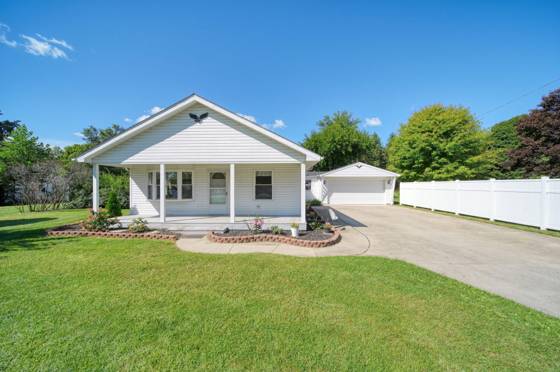 4672 Douglas Road, Ida, MI 48140 photo 2