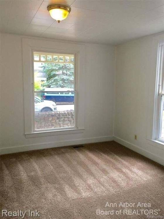 627 N Adams, Ypsilanti, MI 48197 photo 5