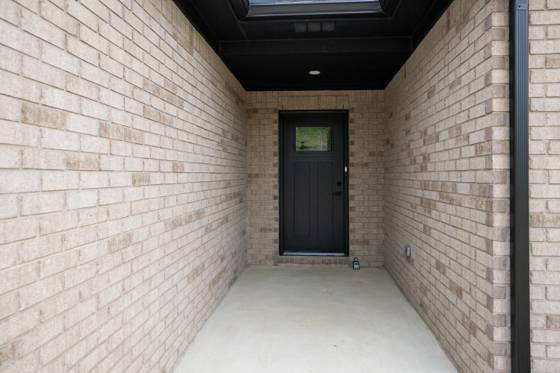 19342 Newburgh Road, Livonia, MI 48152 photo 3