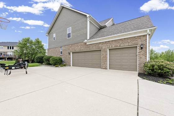 5887 Strawberry Circle, Commerce Twp, MI 48382 photo 5