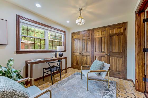 327 N Ann Arbor Street, Saline, MI 48176 photo 4