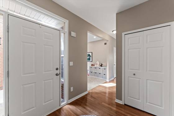 24323 Heatherwood Drive, South Lyon, MI 48178 photo 4