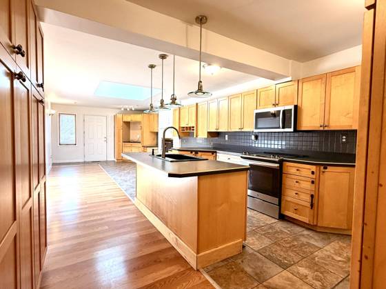 15860 Lexington, Redford, MI 48239 photo 4