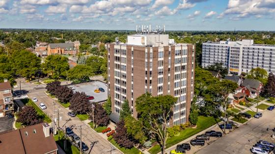 20 Chestnut #403 & 404, Wyandotte, MI 48192 photo 2
