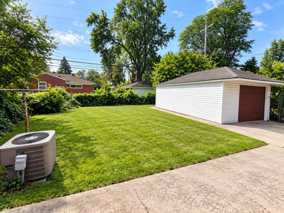 22615 Glendale Street, Detroit, MI 48223 photo 3