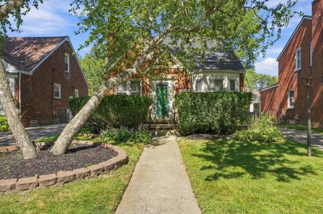 21191 Lochmoor Street, Harper Woods, MI