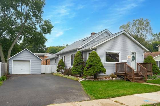 531 Elizabeth Street, Milford, MI 48381 photo 2