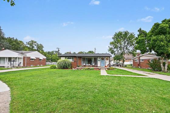 17663 Dolores Street, Livonia, MI 48152 photo 2