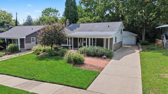 815 Sunrise Court, Ann Arbor, MI 48103 photo 3