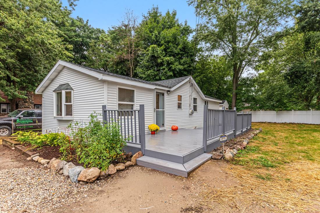 8514 Portage Lake Boulevard, Pinckney, MI 48169