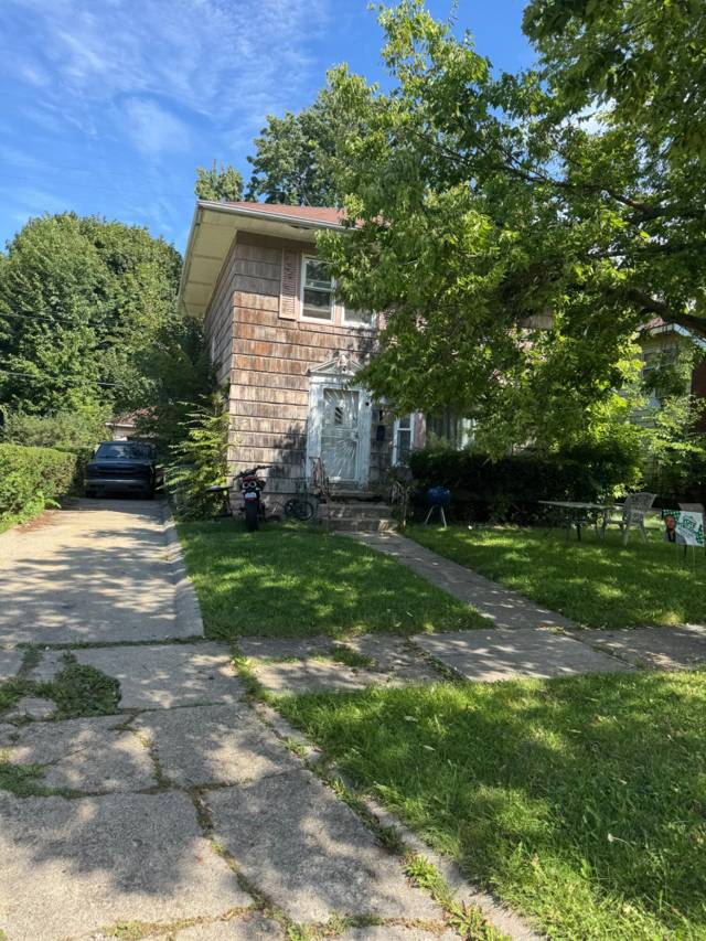 1106 Copeman Boulevard, Flint, MI