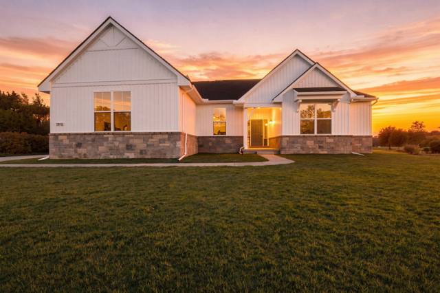 28510 Coyote Court, New Hudson, MI