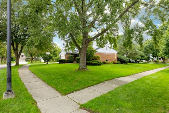 3375 Bluett Road, Ann Arbor, MI 48105 photo 3