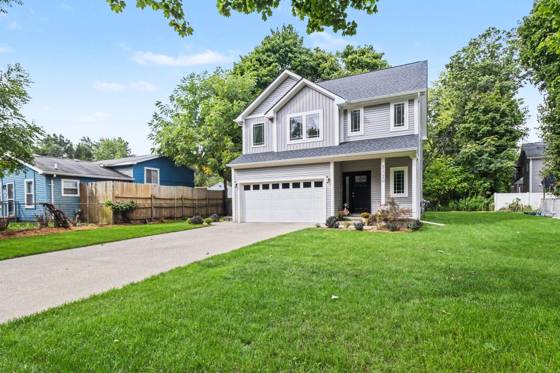 1320 Parkway Street, Waterford, MI 48328 photo 3