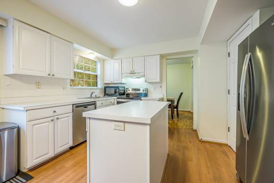 3081 Turnberry Lane, Ann Arbor, MI 48108 photo 5