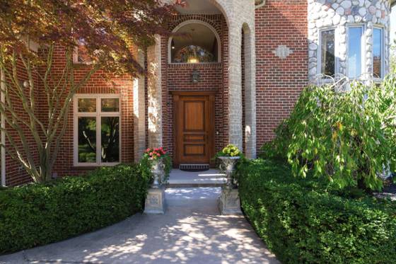 833 Lakewood Drive, Rochester Hills, MI 48309 photo 4