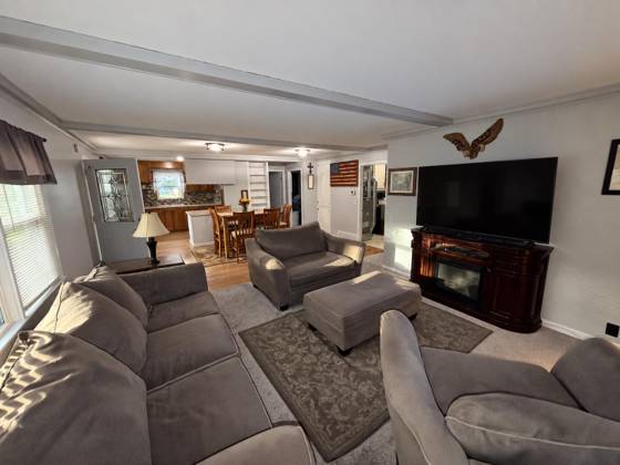 11195 Mcgregor Road, Pinckney, MI 48169 photo 5