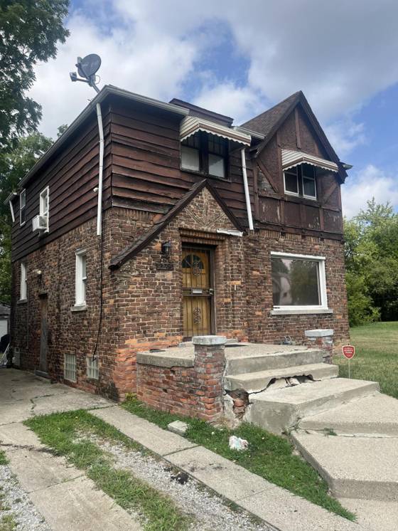 9165 Steel Street, Detroit, MI 48228 photo 2