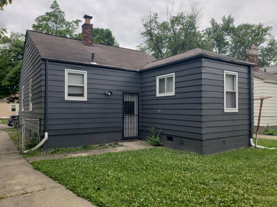 19171 Kenosha Street, Harper Woods, MI 48225 photo 3