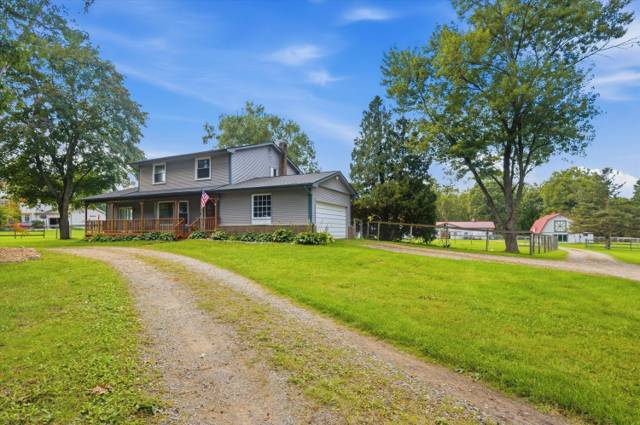 9623 Earhart Road, South Lyon, MI
